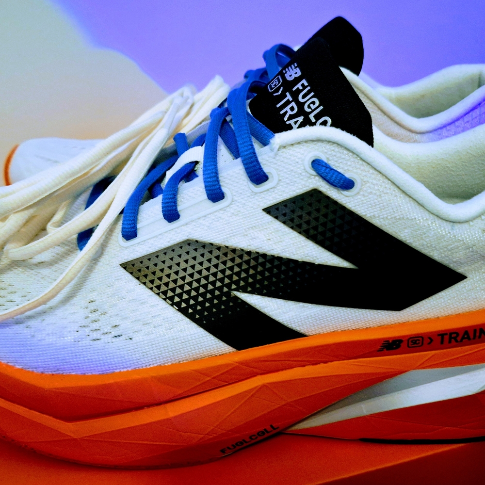 New Balance Supercomp Trainer V3 - Picture 2 of 9